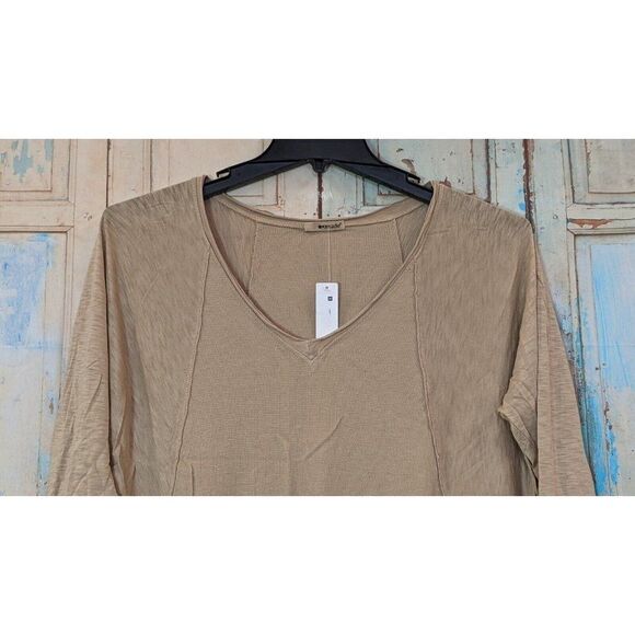 Lamade Womens Size Small Tan 3/4 Sleeve V Neck Pullover Basic T Shirt - Picture 4 of 7